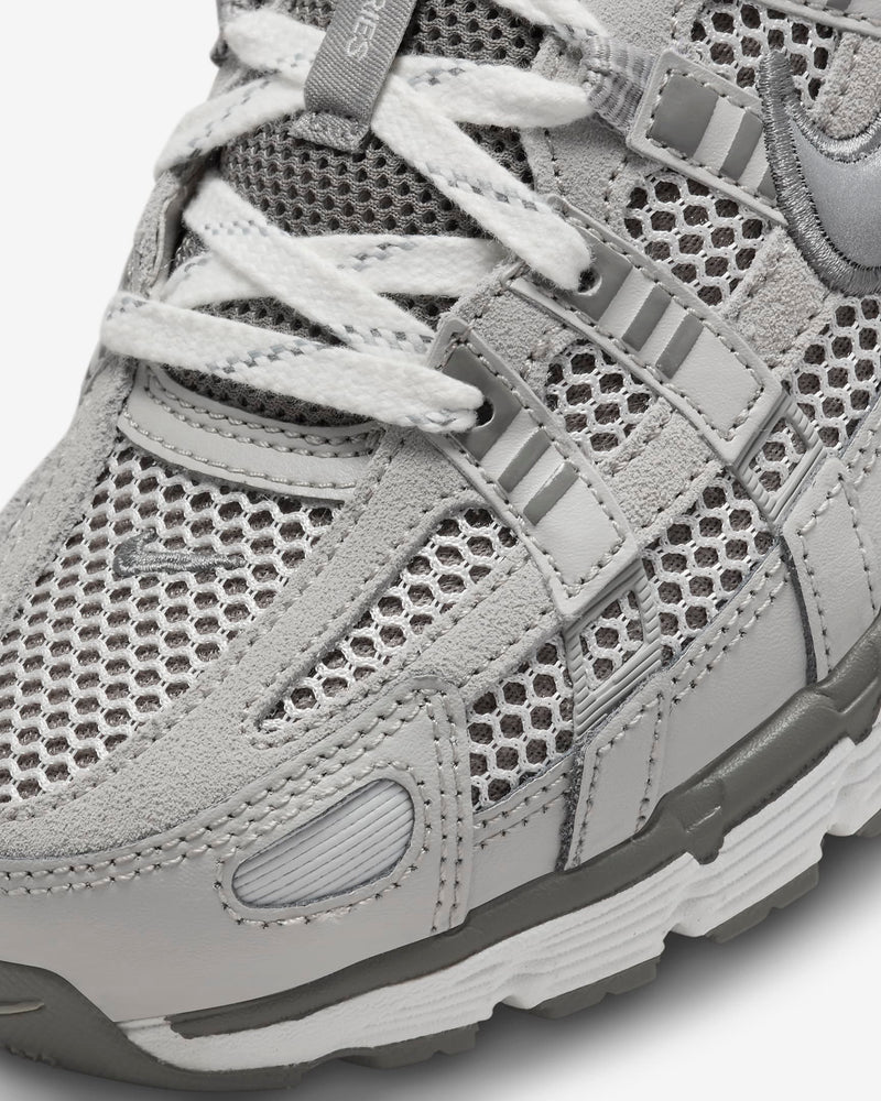 Nike P-6000 Leichtes Eisenerz