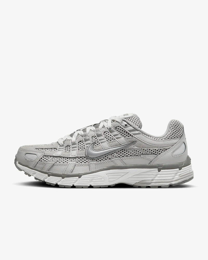 Nike P-6000 Leichtes Eisenerz